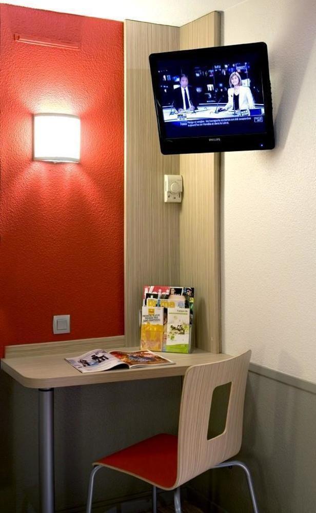 Premiere Classe Paris Ouest - Nanterre - La Defense Екстериор снимка