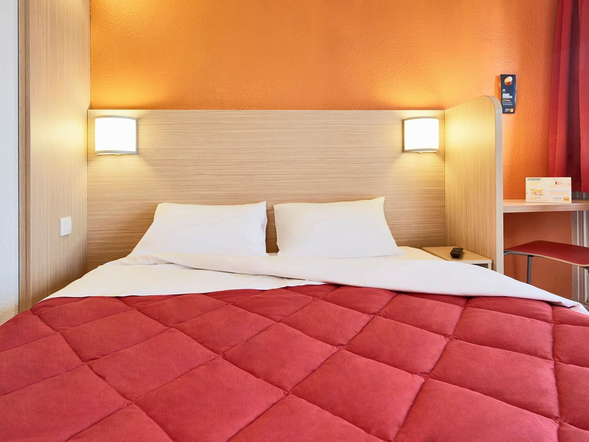 Premiere Classe Paris Ouest - Nanterre - La Defense Екстериор снимка